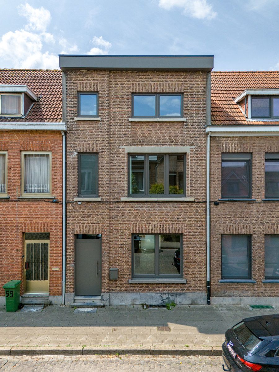Instapklare woning met 3 slaapkamers, 2 badkamers en tuin! foto 25