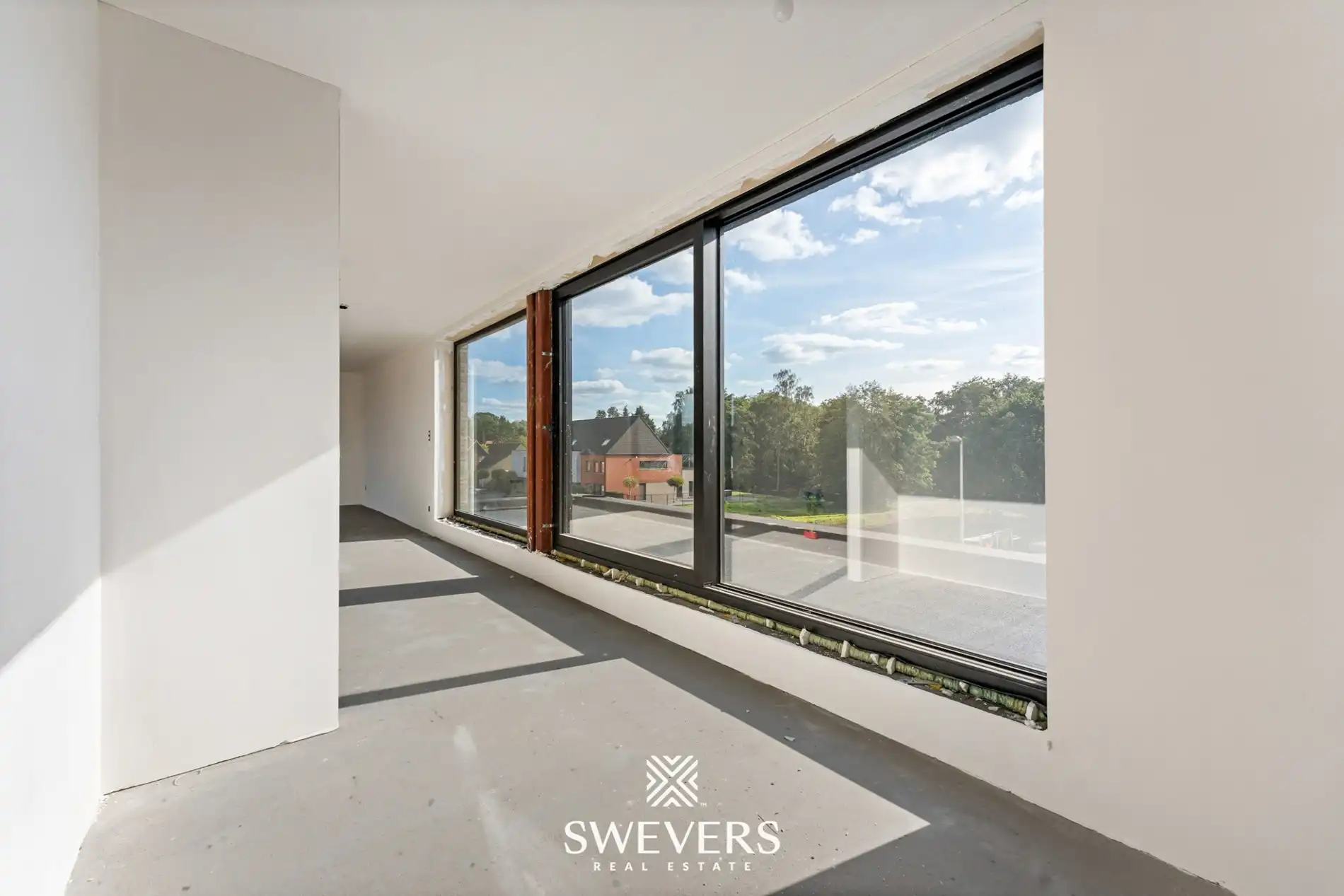 Penthouse met 2 slaapkamers, dressing en maar liefst 2 terrassen in Houthalen  foto 3