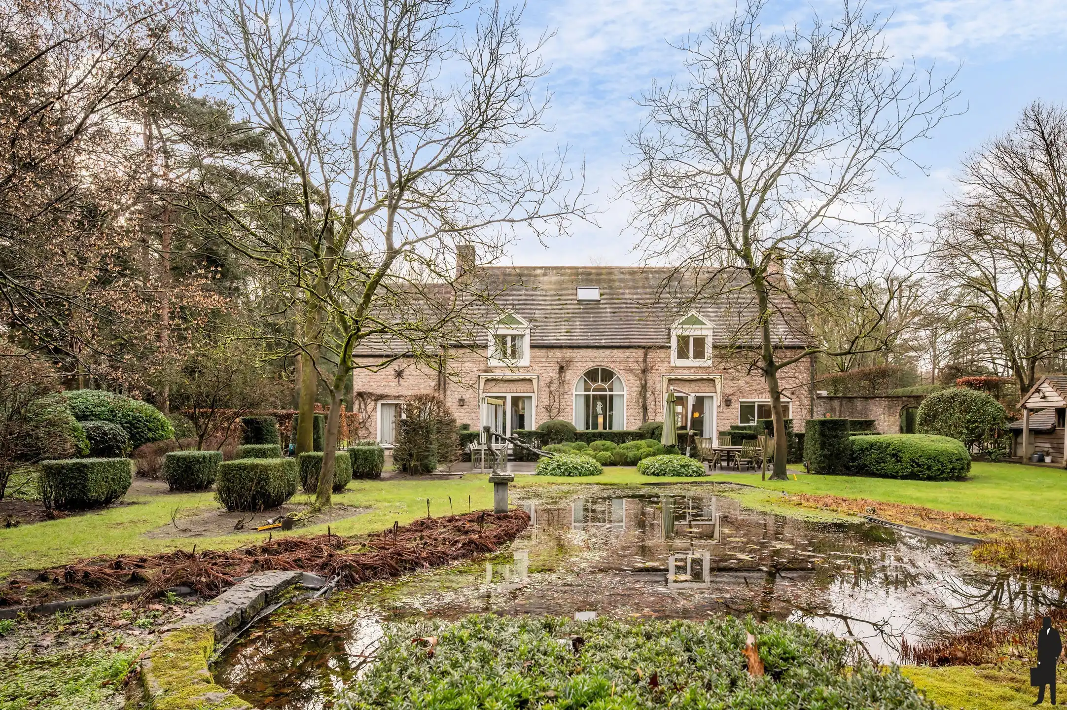 Op absolute toplocatie gelegen villa! foto 27