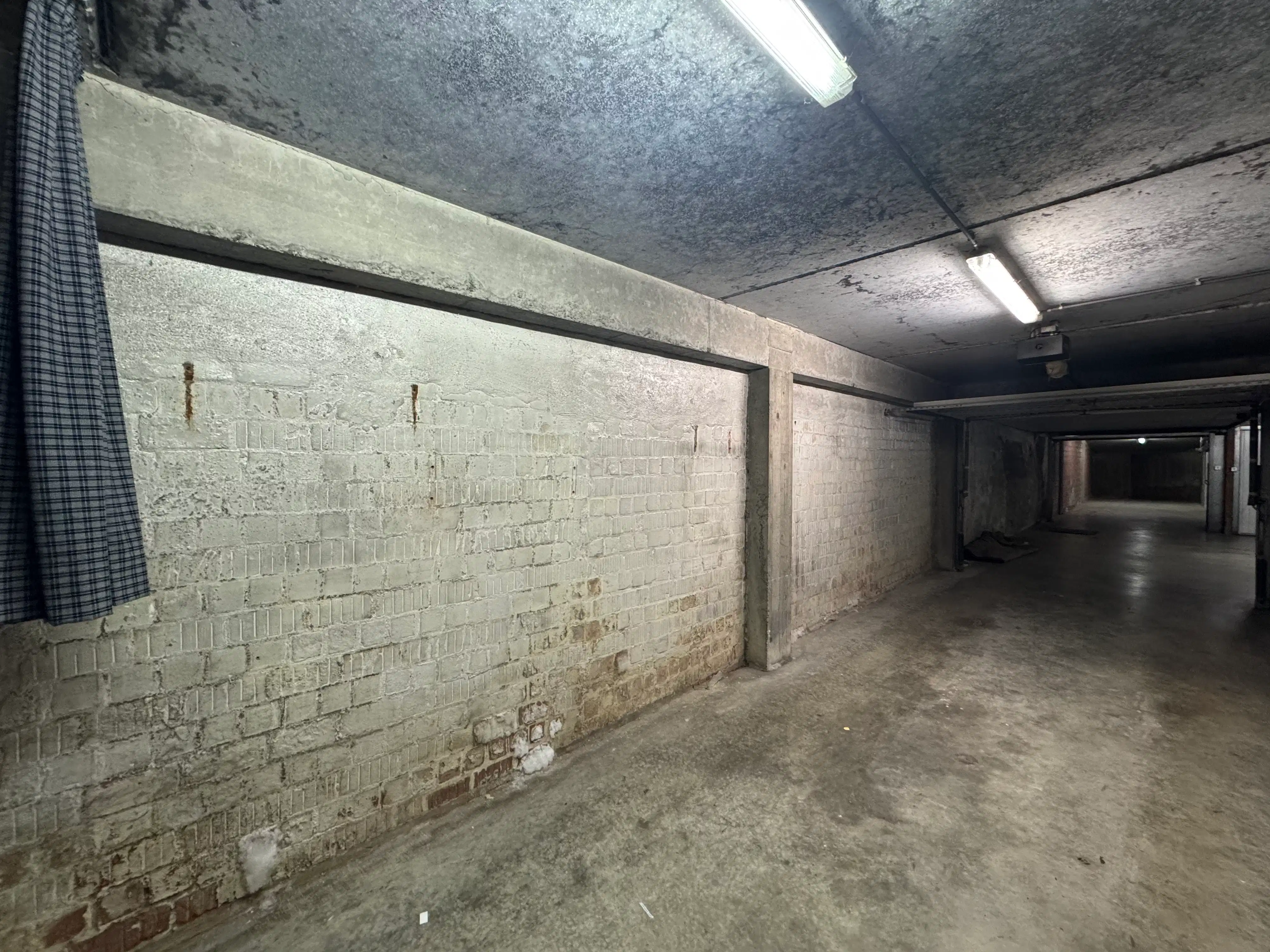 Garagebox in stadscentrum Oostende foto 4