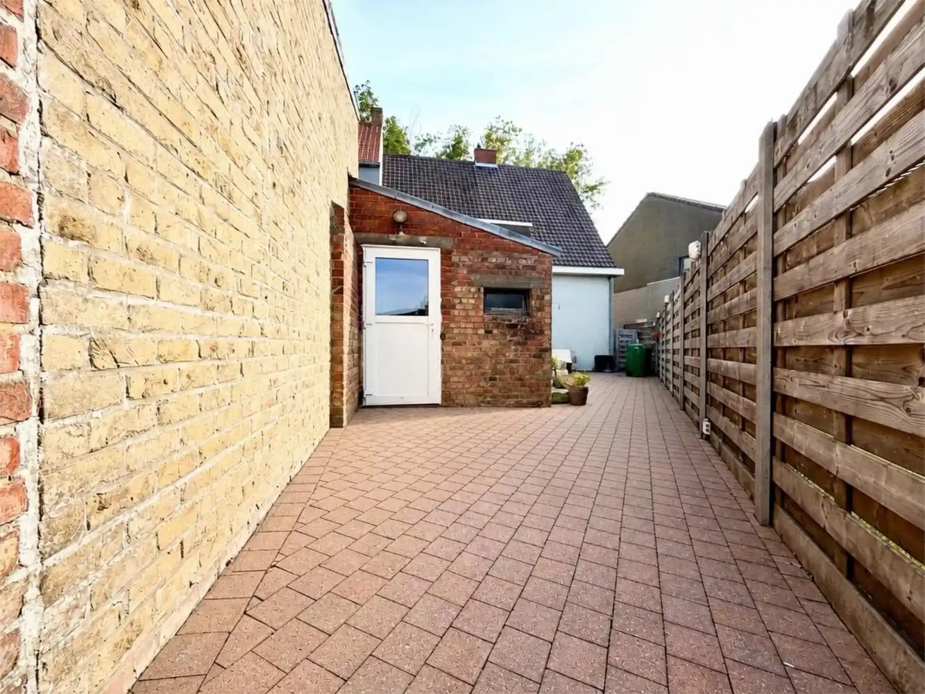 Prachtige instapklare woning met zonnige tuin! foto 21