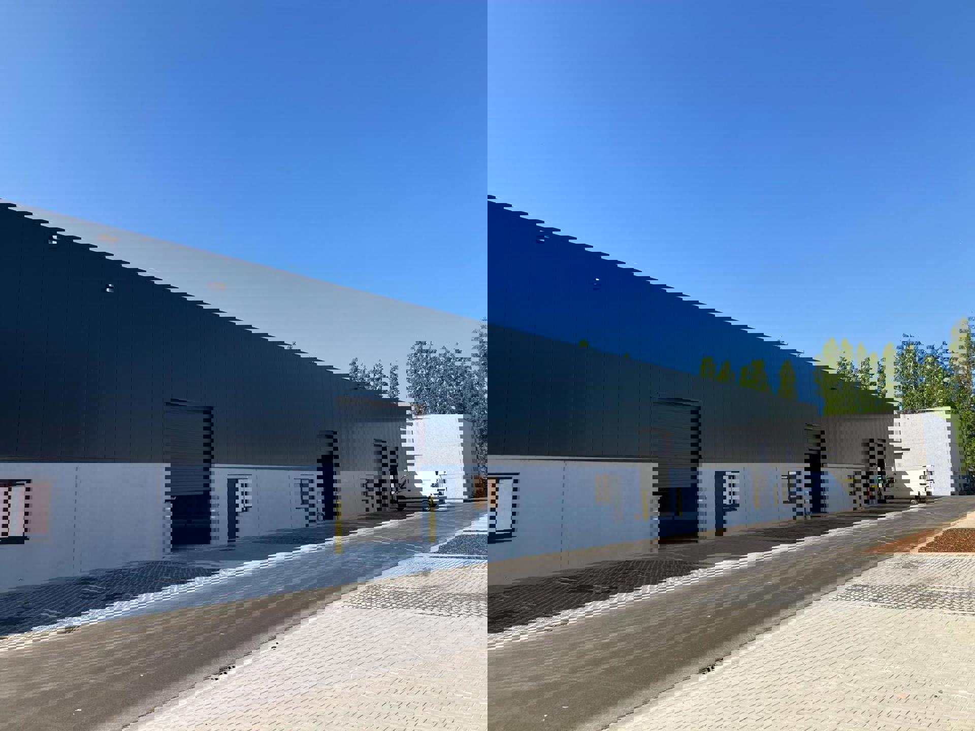Nieuwbouw KMO-units in 'Heidelo-Park' foto {{pictureIndex}}