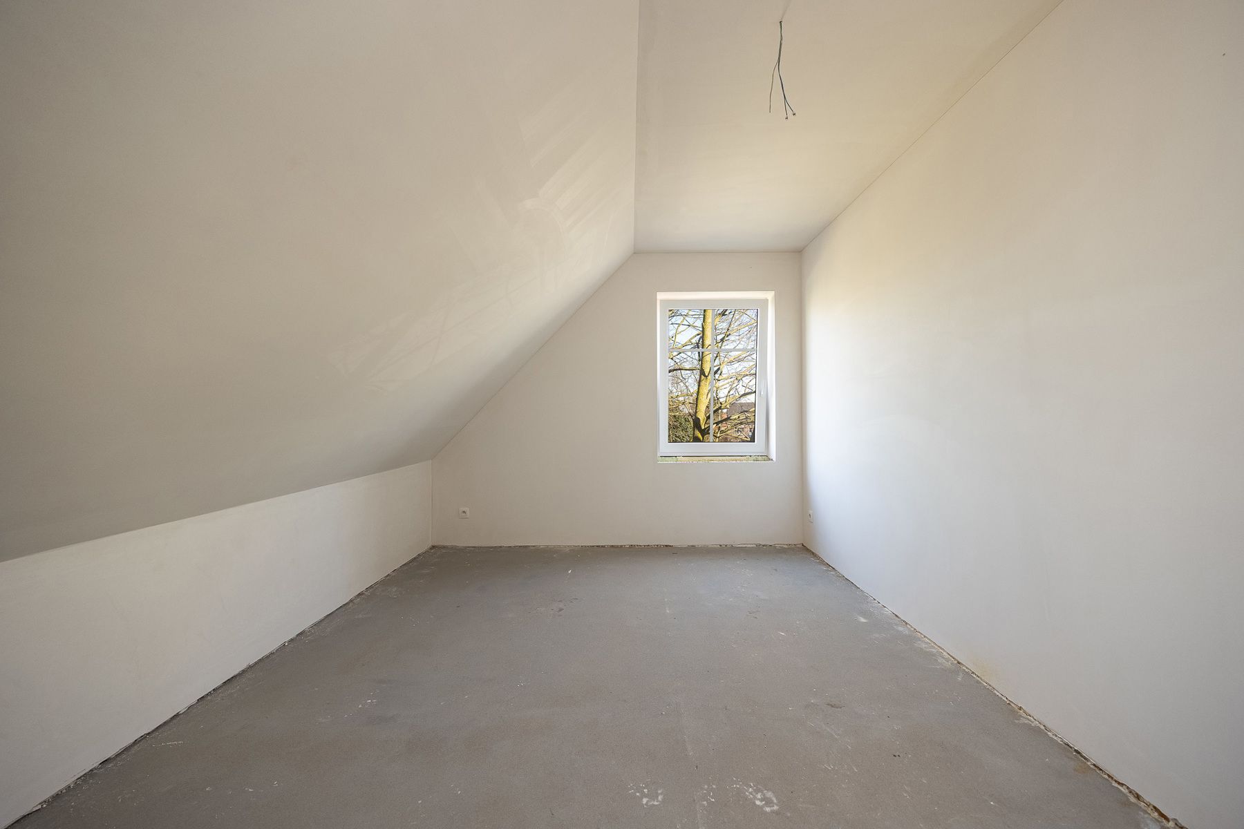 BEN-WONING MET 4 SLAAPKAMERS OP 364 M². foto 12