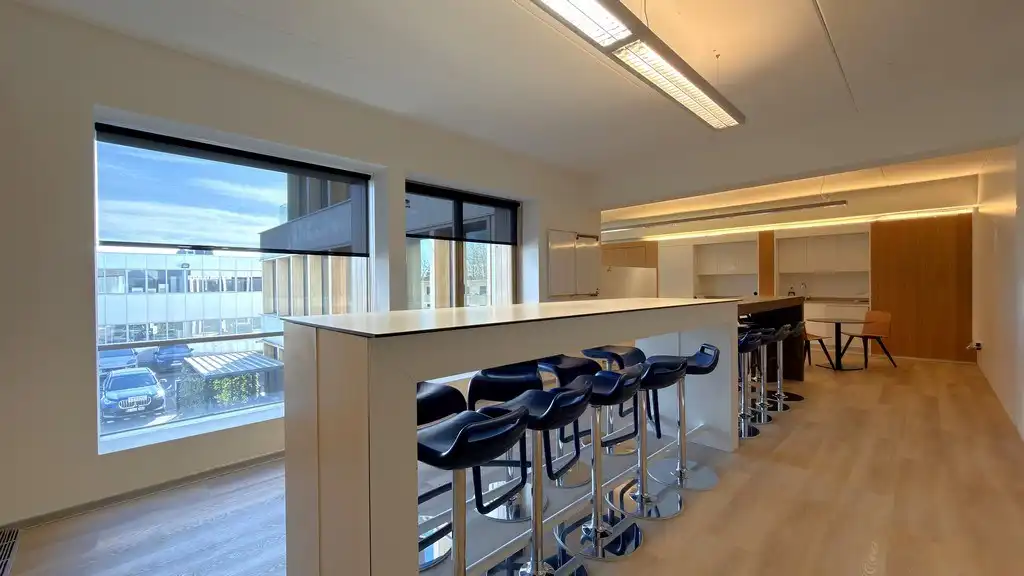 Volledig uitgeruste kantoor te huur langs E313 te Wommelgem foto 11