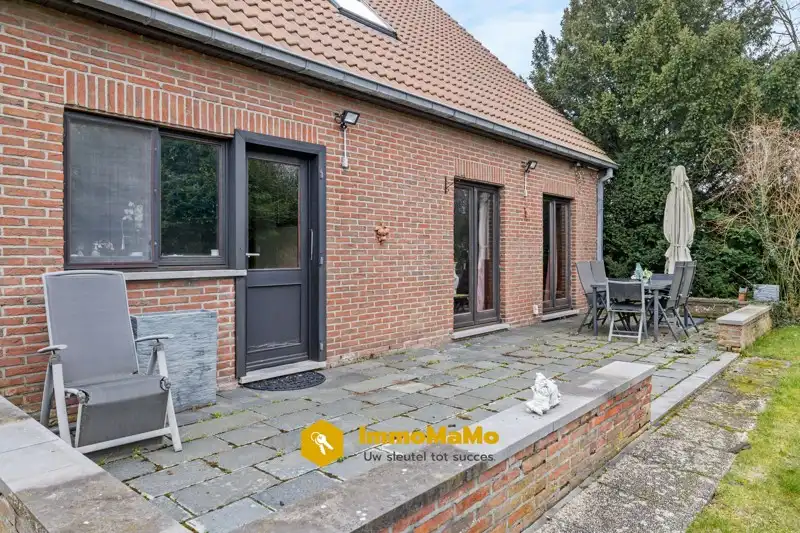 HUIS TE KOOP IN MOERBEKE (LOKEREN) foto 26