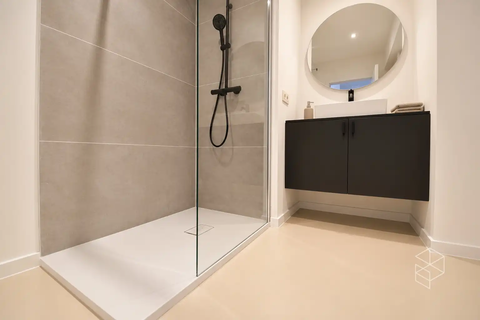 GERENOVEERD APPARTEMENT MET ZICHT OP het LEOPOLD PARK foto 13