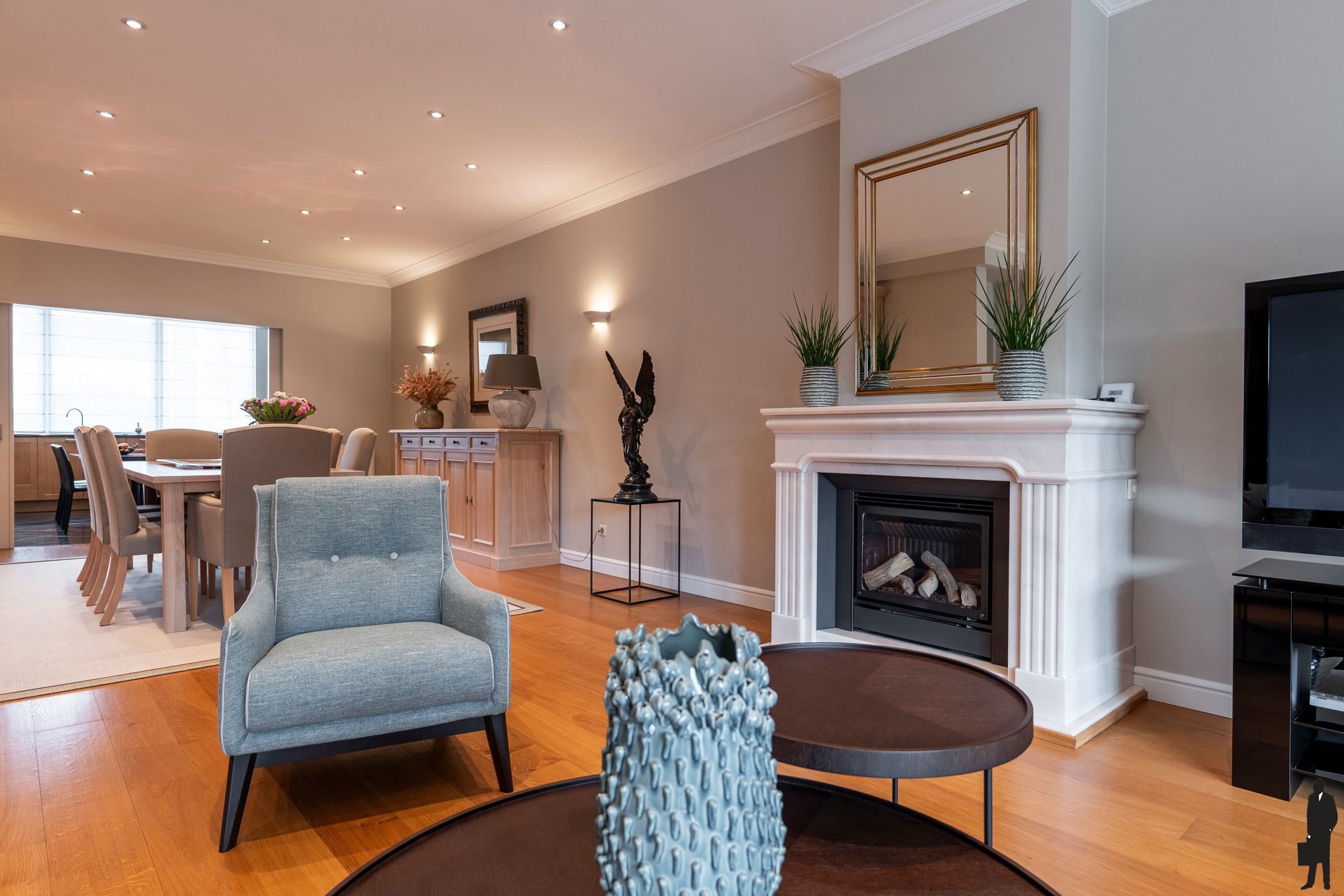 Stijlvol gelijkvloers appartement met binnenterras, tuin en binnenzwembad met wellness. foto 7