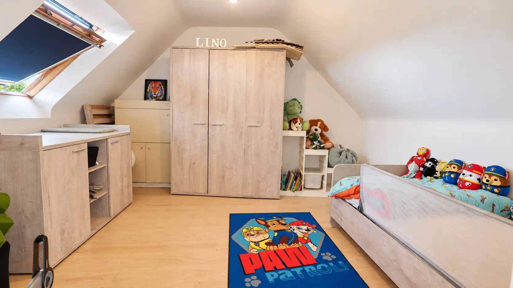 Ruime en lichtrijke gezinswoning met 3 slaapkamers, garage en zonnige tuin in Lokeren. foto 10