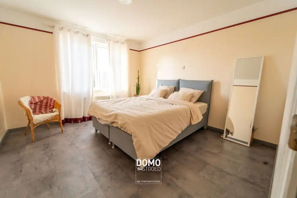 PERFECT GELEGEN RUIM APPARTEMENT IN CENTRUM HASSELT MET 3 SLAAPKAMERS, TERRAS, GARAGE EN EPC B foto 8