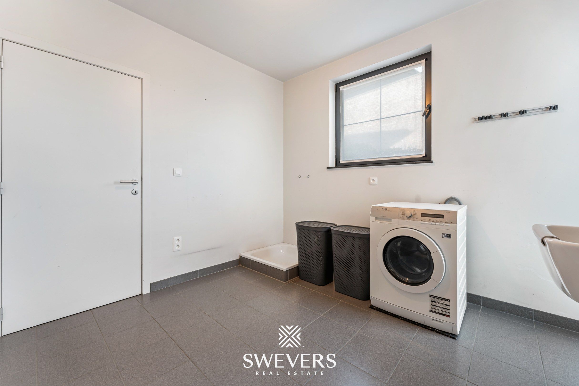 Gezinswoning met 4 slaapkamers op perceel van 18a 50ca foto 13