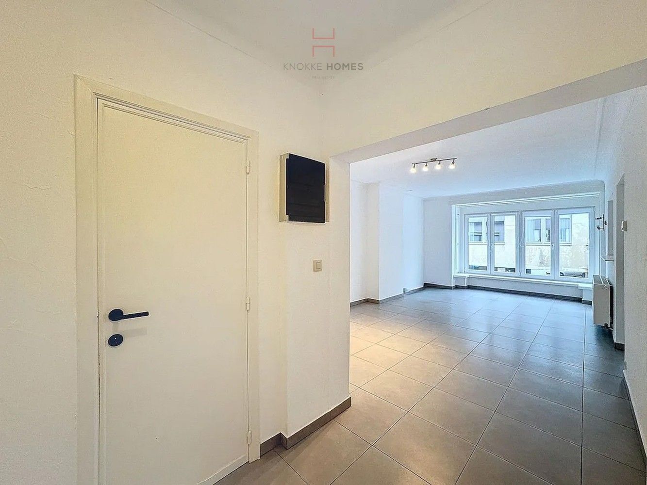 Ruim 2-kamerappartement in het centrum van Heist foto 11