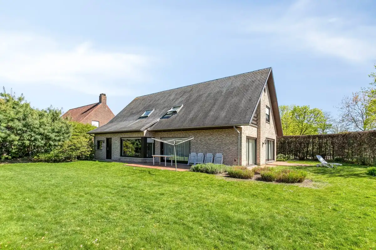 Ruime villa op 1098m²  te koop op Hoog Kortrijk foto 9