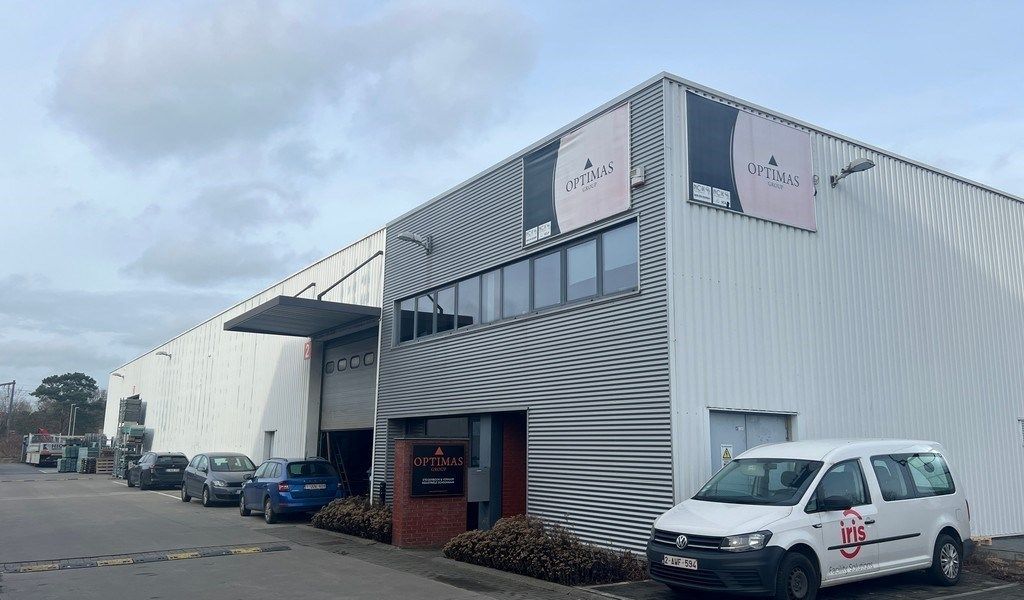 Magazijn met kantoren te huur in MB Office Park in Gent foto 2