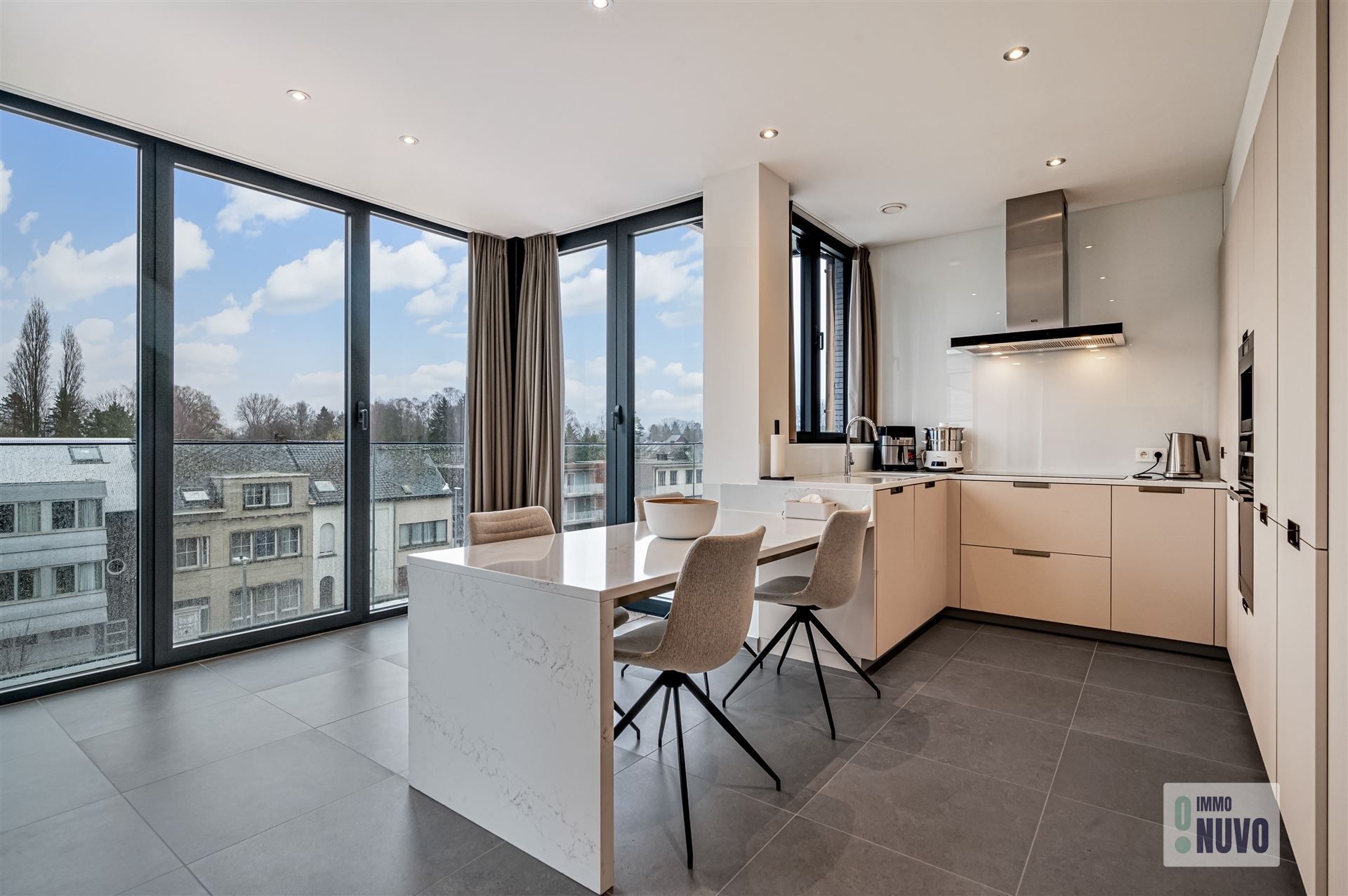 Luxe penthouse in residentie Overhamme met ruim terras en zicht op het natuurreservaat de Gerstjens foto 8