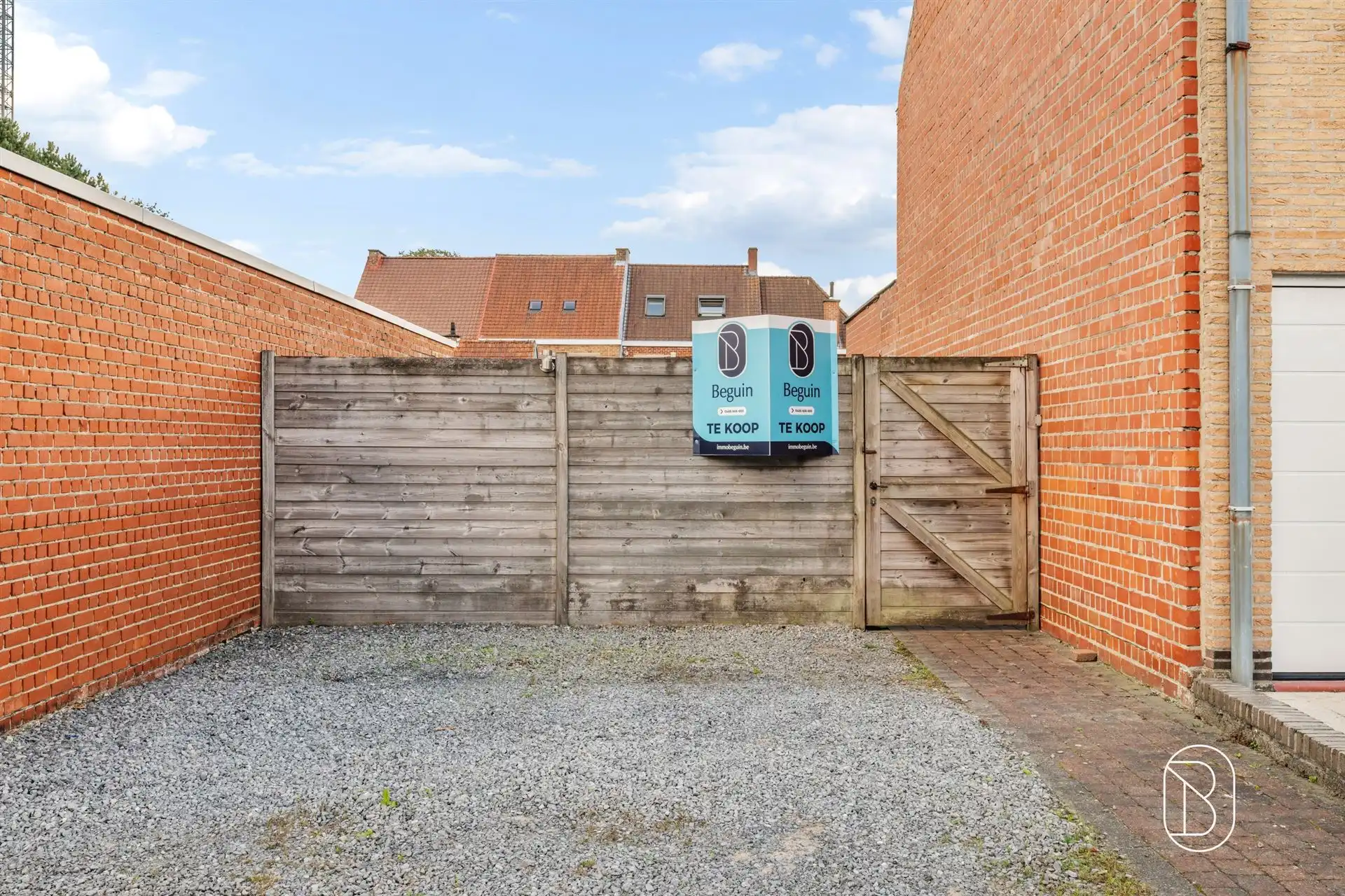 Gezinswoning met 3 slk, tuin en extra uitweg in Kuurne foto 17