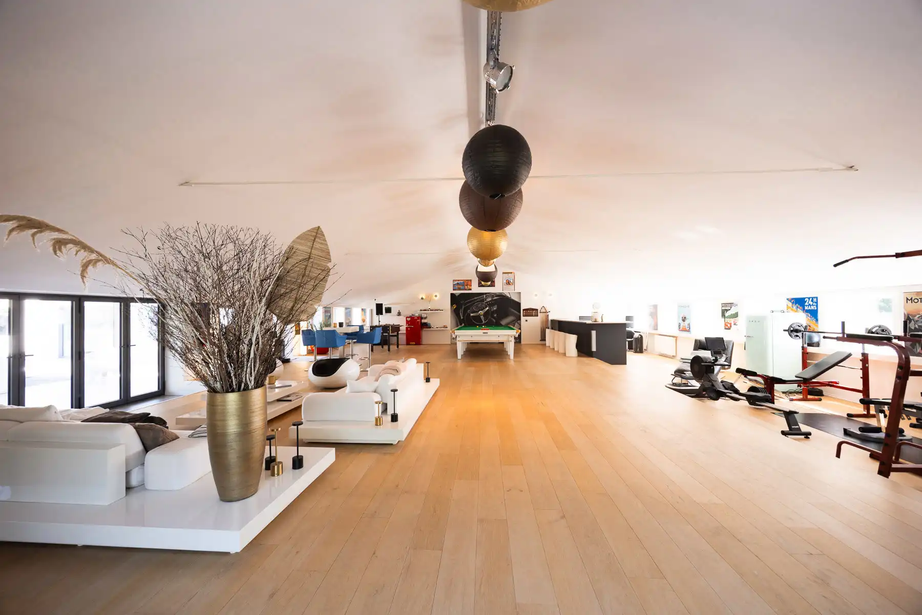 State-of-the-art Villa met resortallure, 800m2 woonbeleving foto 19
