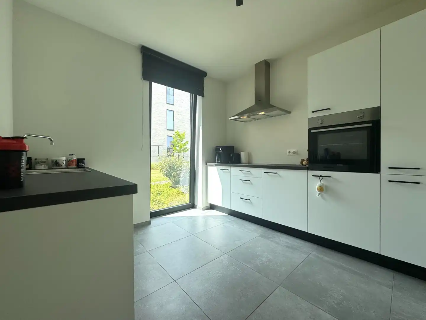 Modern appartement met 3 slaapkamers én 2 staanplaatsen te huur foto 5