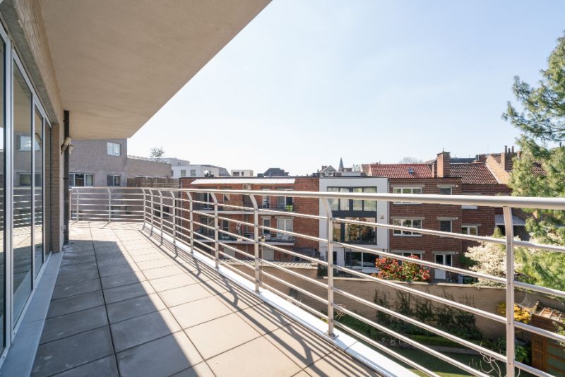 --- NIEUW --- Zeer ruim, energiezuinig appartement met mooi zicht op de Schelde. foto 20