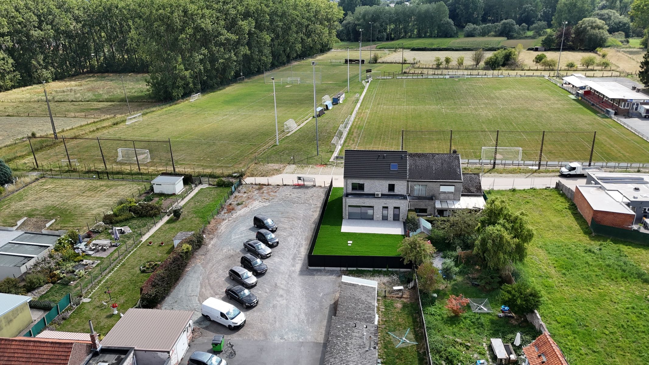Nieuwbouw HOB met garage, tuin & 4 slaapkamers foto 23