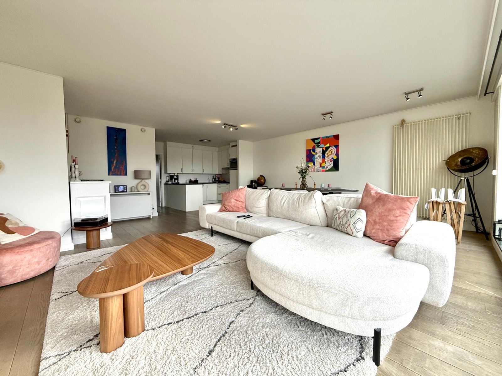 Instapklaar ruim appartement te Loppem foto 6