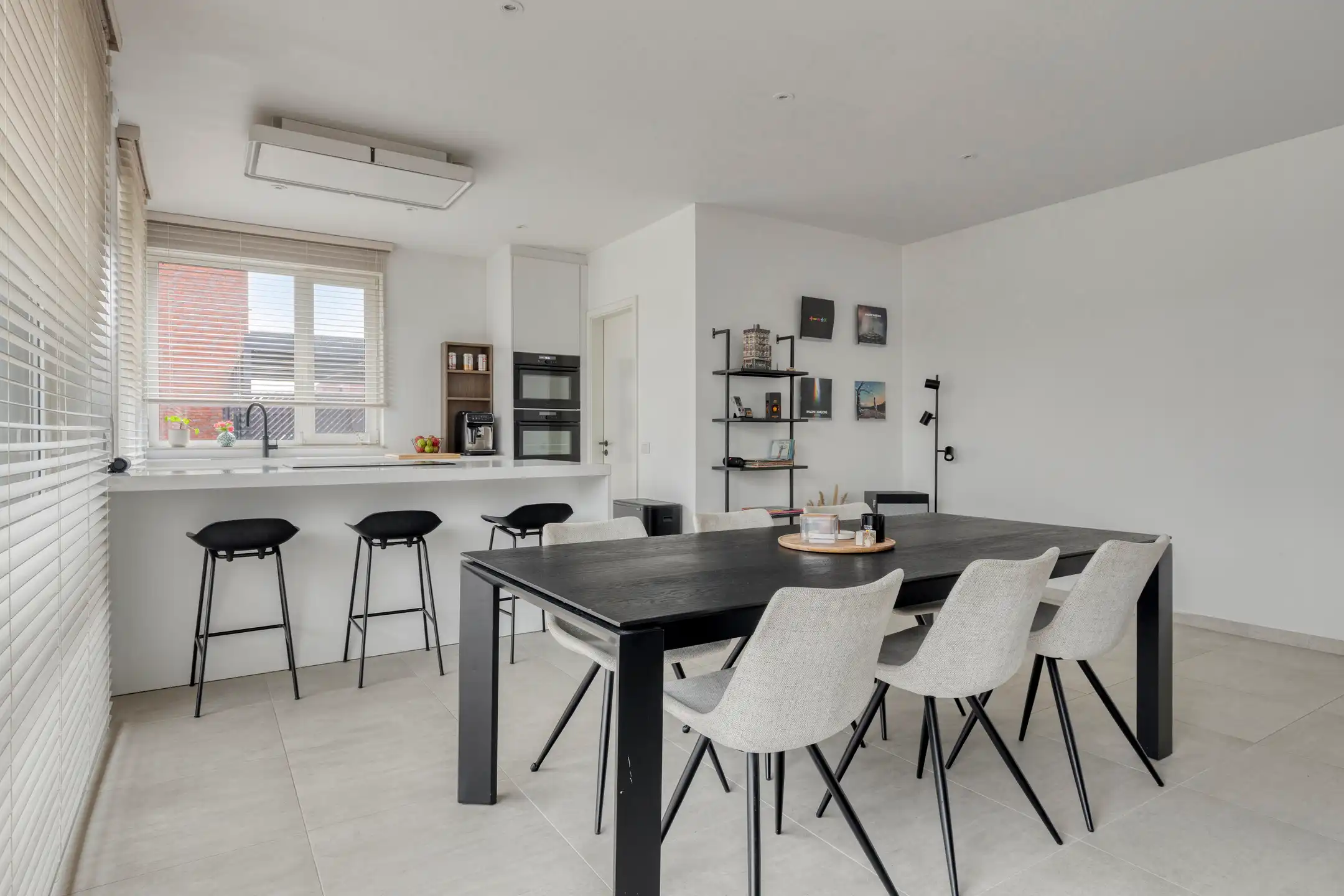 Moderne energiezuinige architectenwoning in Deurne - Zuid foto 8