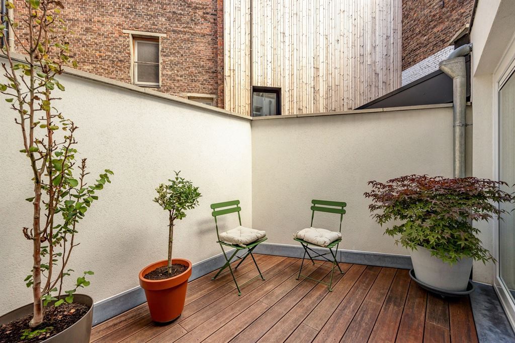 Volledig gerenoveerde woning in Oud-Berchem foto 2