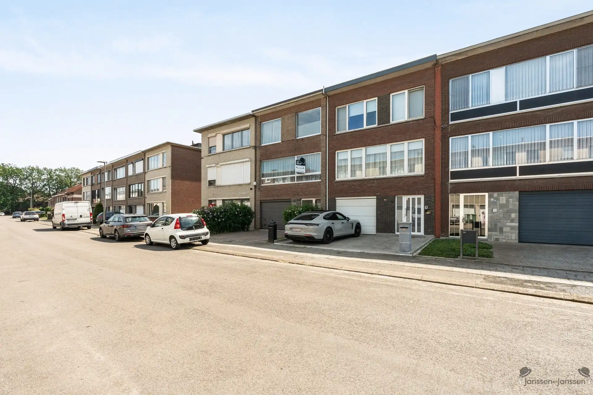 Instapklare bel-etage met 3 à 5 slpk's in Ekeren foto 3
