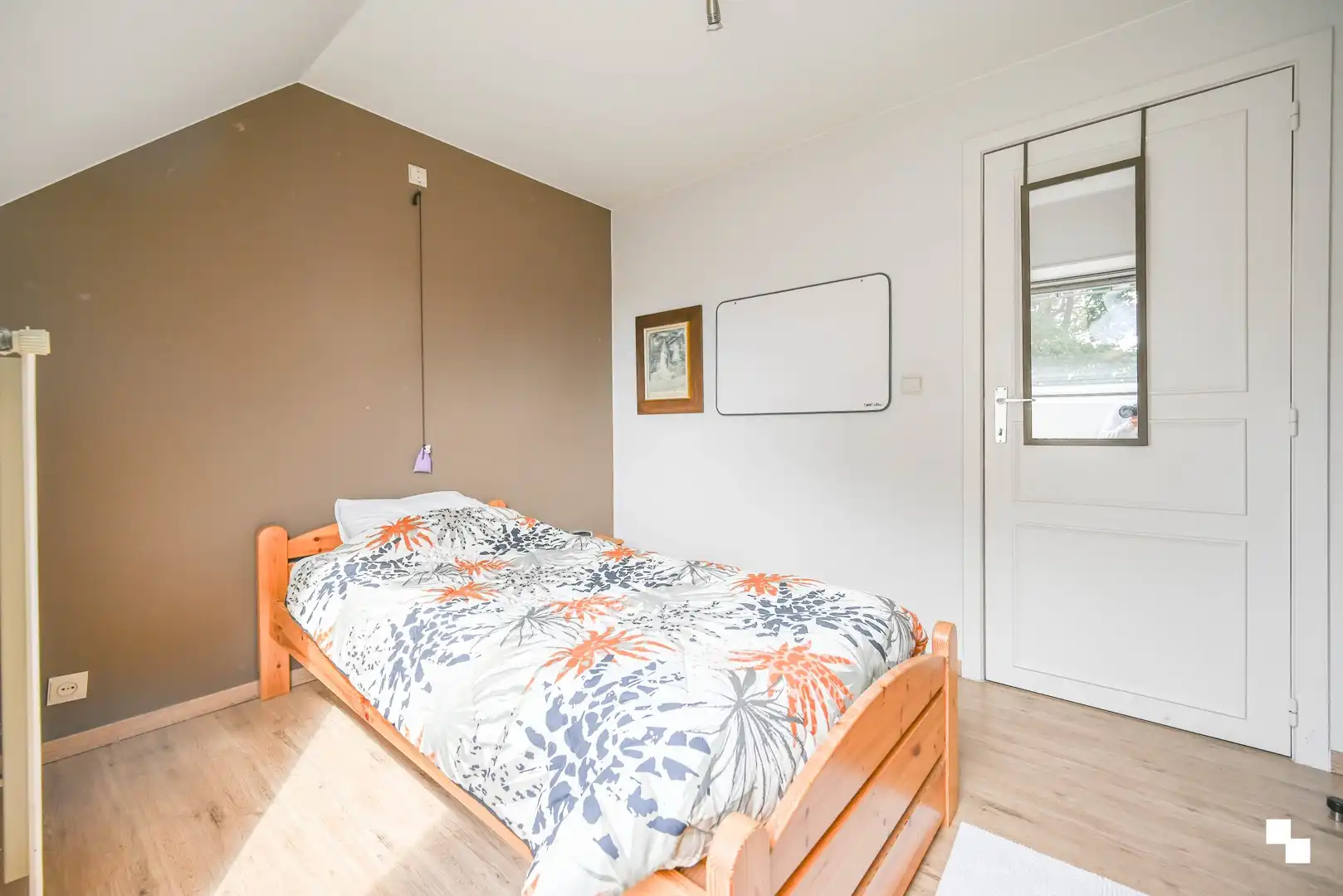 Charmante, goed onderhouden woning met werkplaats foto 26