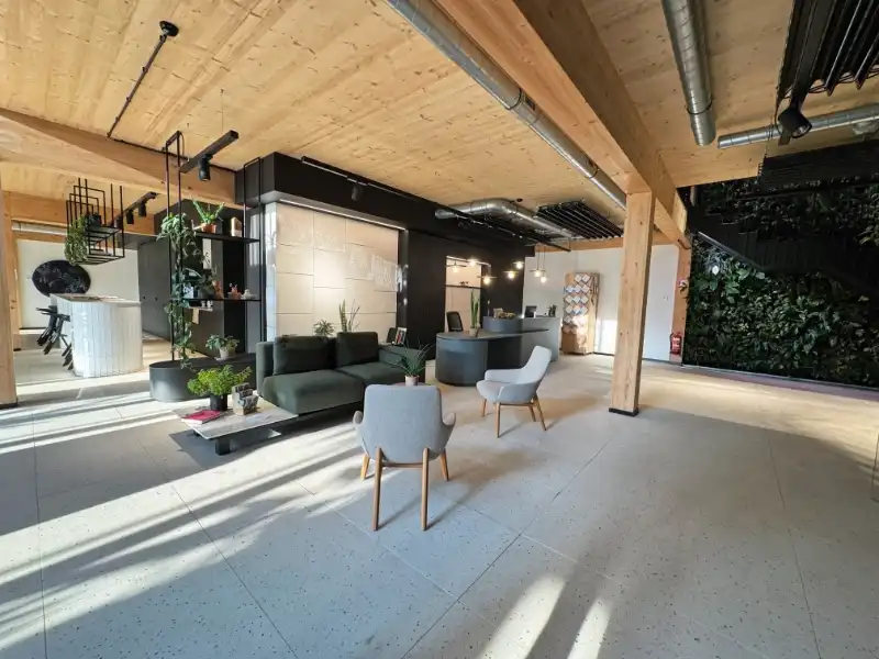 Veelzijdige fablab-ruimte te huur foto 6