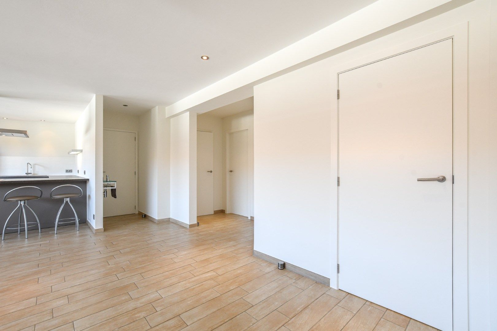 Volledig gerenoveerd appartement met terras te koop in Klemskerke (De Haan) foto 17