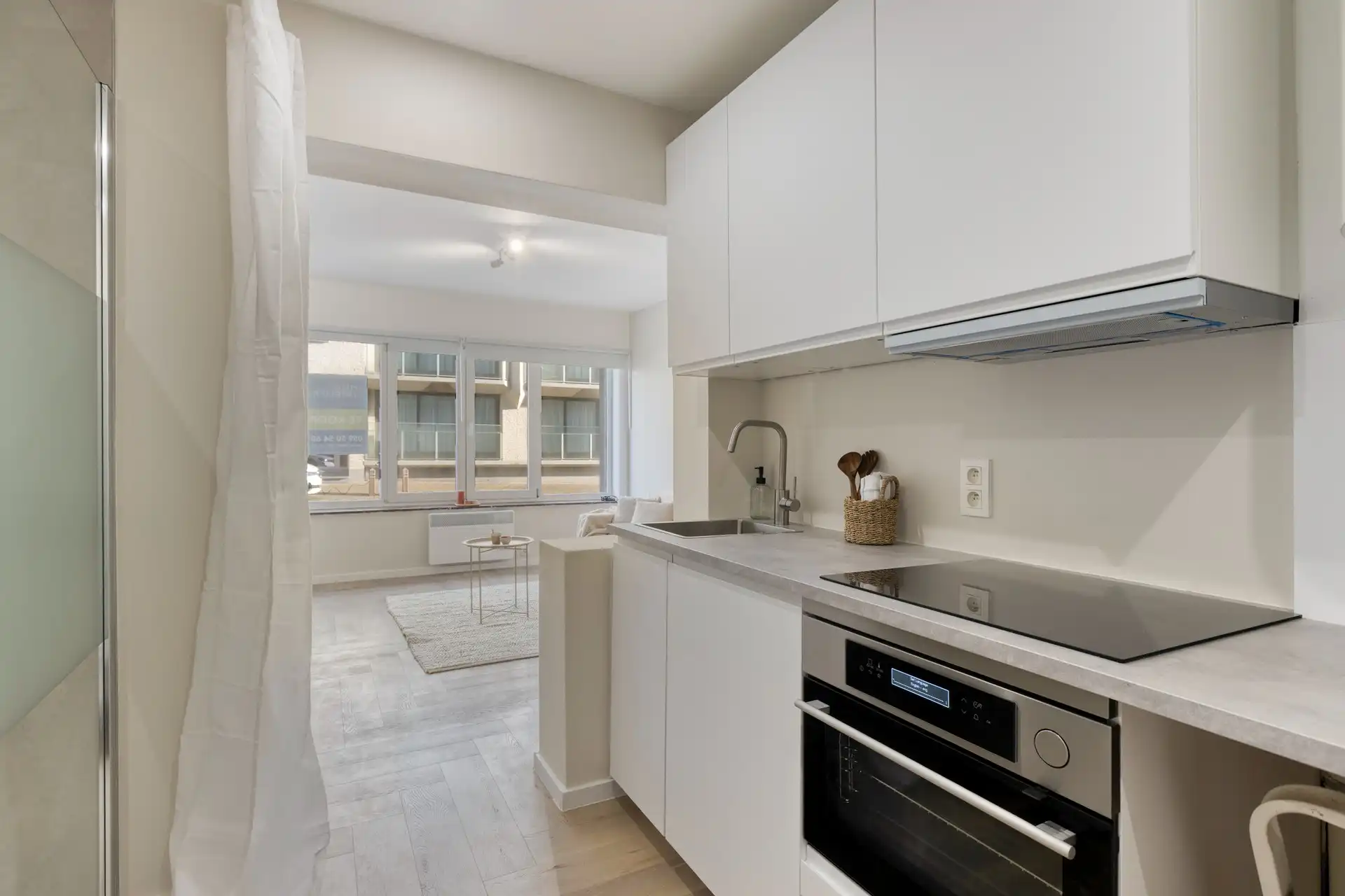 Charmante, gerenoveerde studio op topligging nabij zee. foto 7