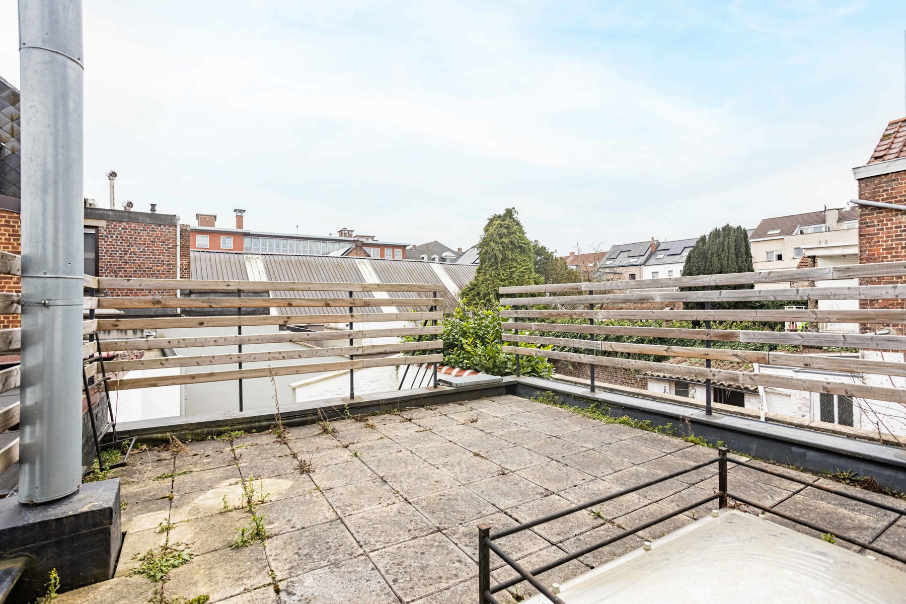 Starterswoning met 3 slaapkamers + binnenplaats  foto 19