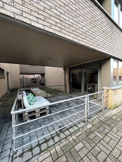 Gelijkvloers appartement in het centrum van Bree, met 2 slaapkamers, ruim terras en ondergrondse parkeerplaats. foto 14