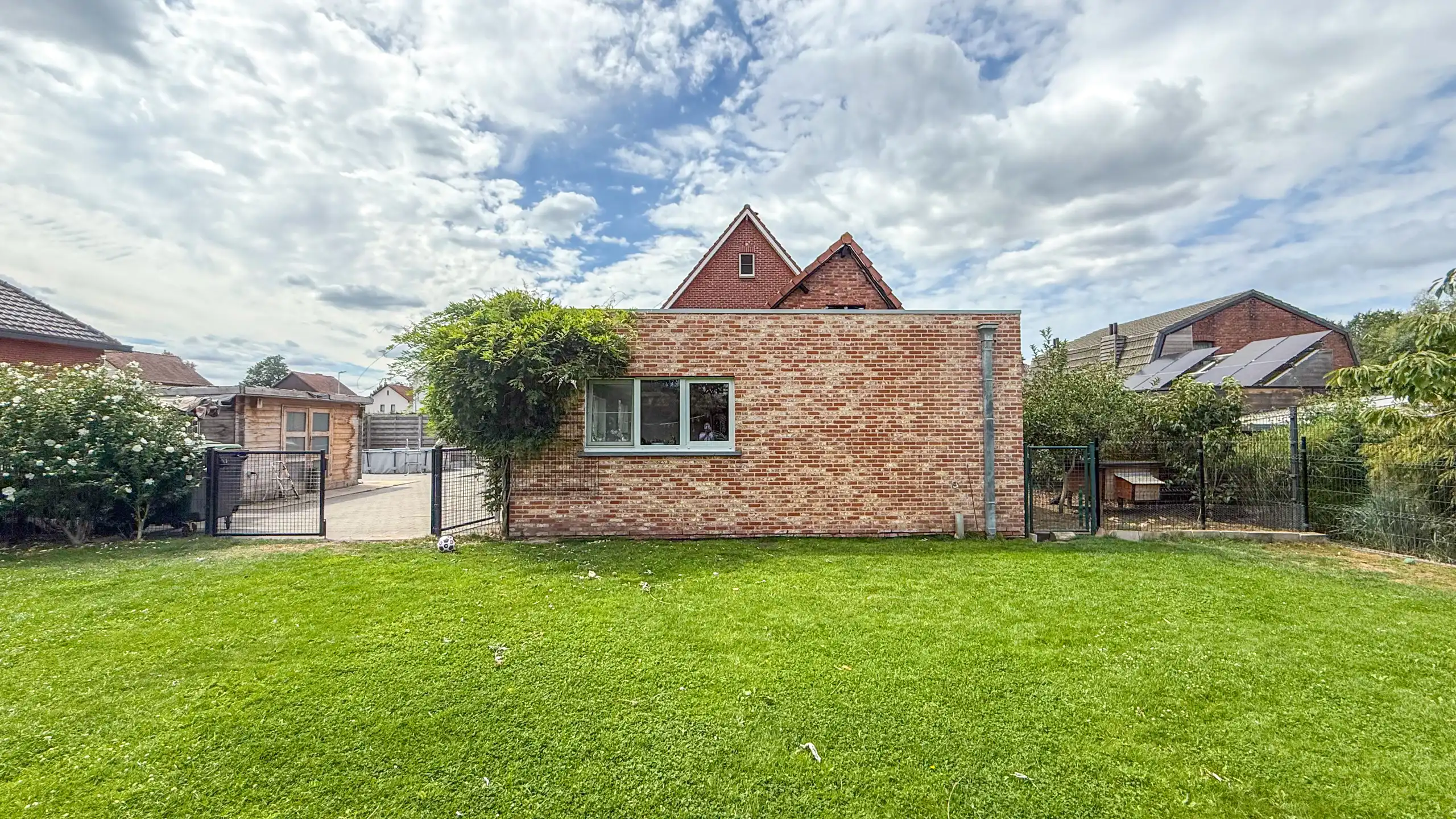 Instapklare woning op 9,8 are met prachtige tuin! foto 49
