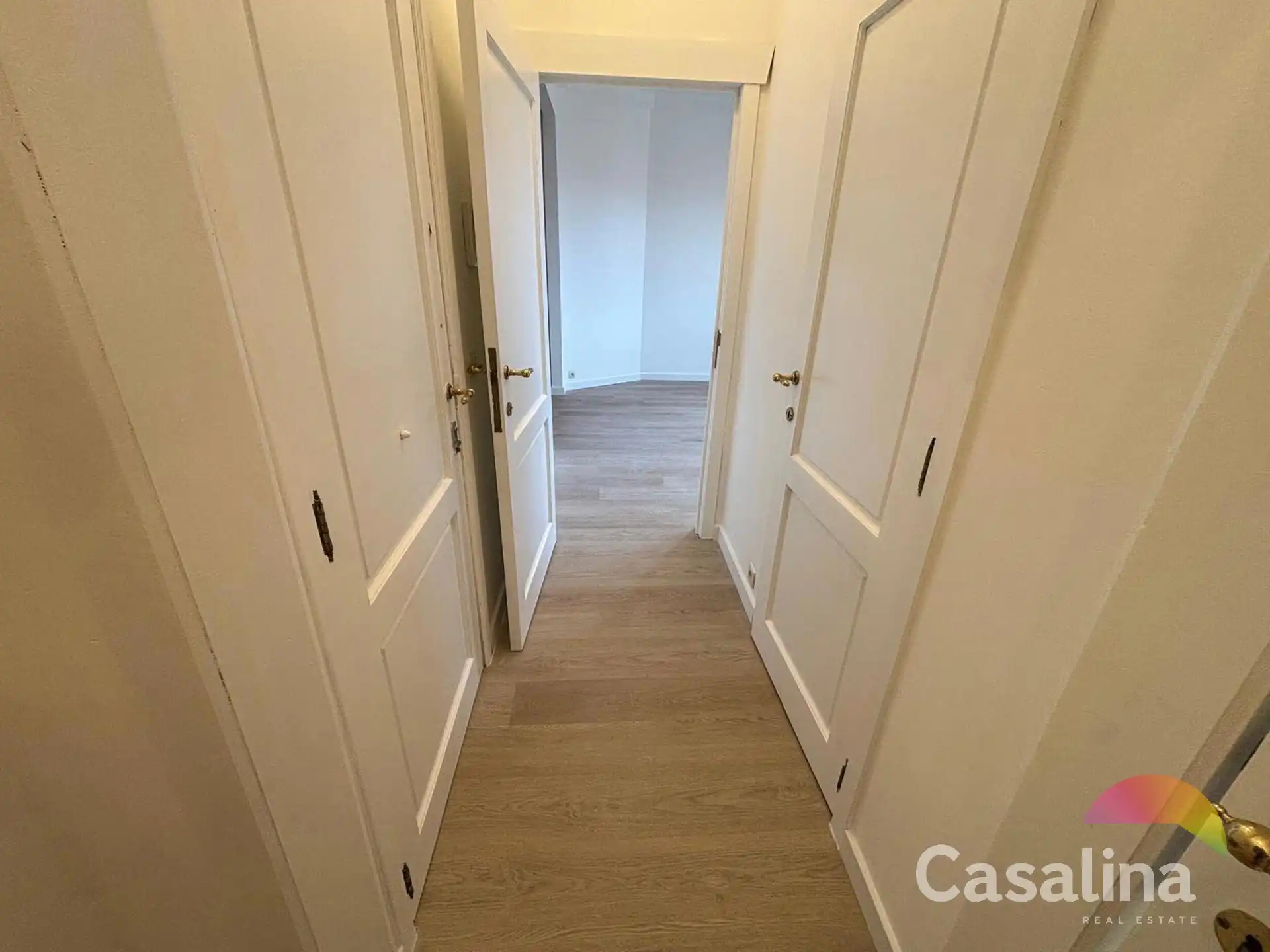 Bezoeken enkel par mail foto 7