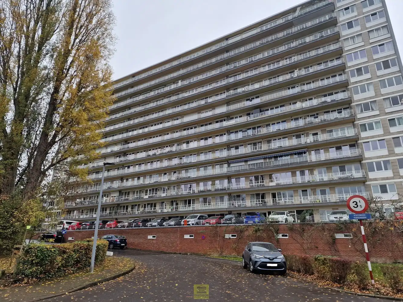 Ruim lichtrijk appartement op 12de verdieping - 4 slaapkamers! foto 21