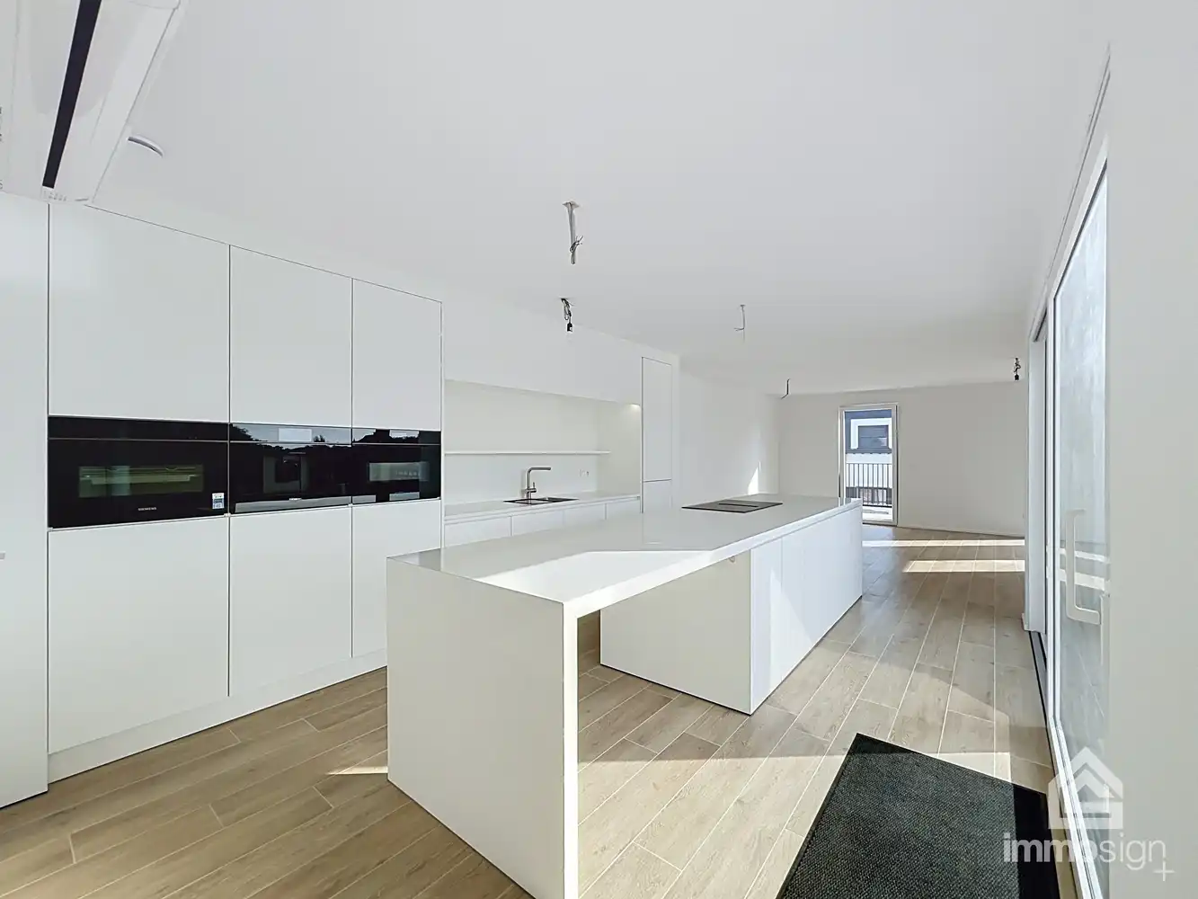 Ruim en lichtrijk penthouse met drie slaapkamers en royaal terras in het hart van Bocholt! foto 4