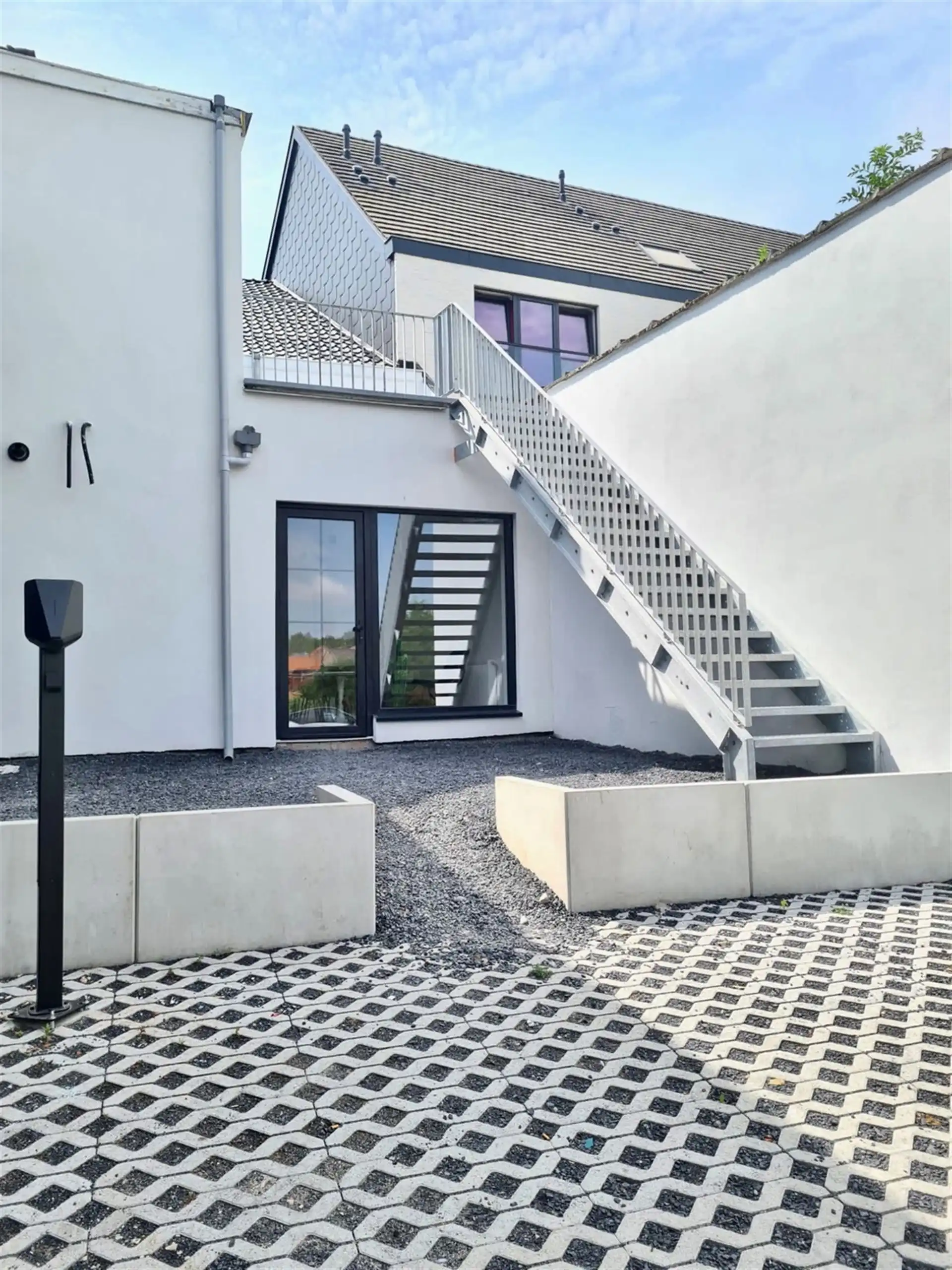 Topgelegen appartement met 3 slaapkamers en 2 badkamers  foto 16