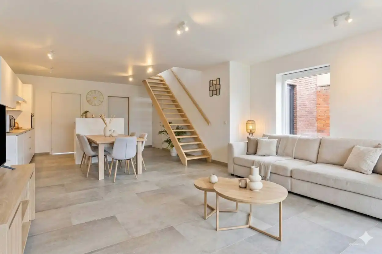 Ruime nieuwbouw met home-office, 3 slaapkamers, tuin met uitweg & garage. (aankoop aan 2% mogelijk!) foto 4