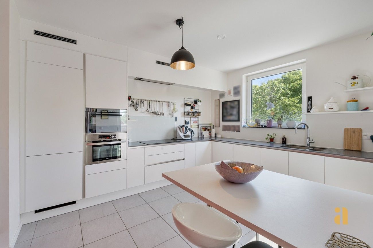 Uniek appartement met 2 terrassen én prachtig zicht foto 13