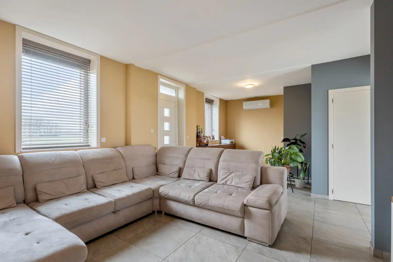 Vrijstaande, zeer verzorgde woning met aangrenzende, uitgeruste stalling/loods op een perceel van 72a14ca foto 13