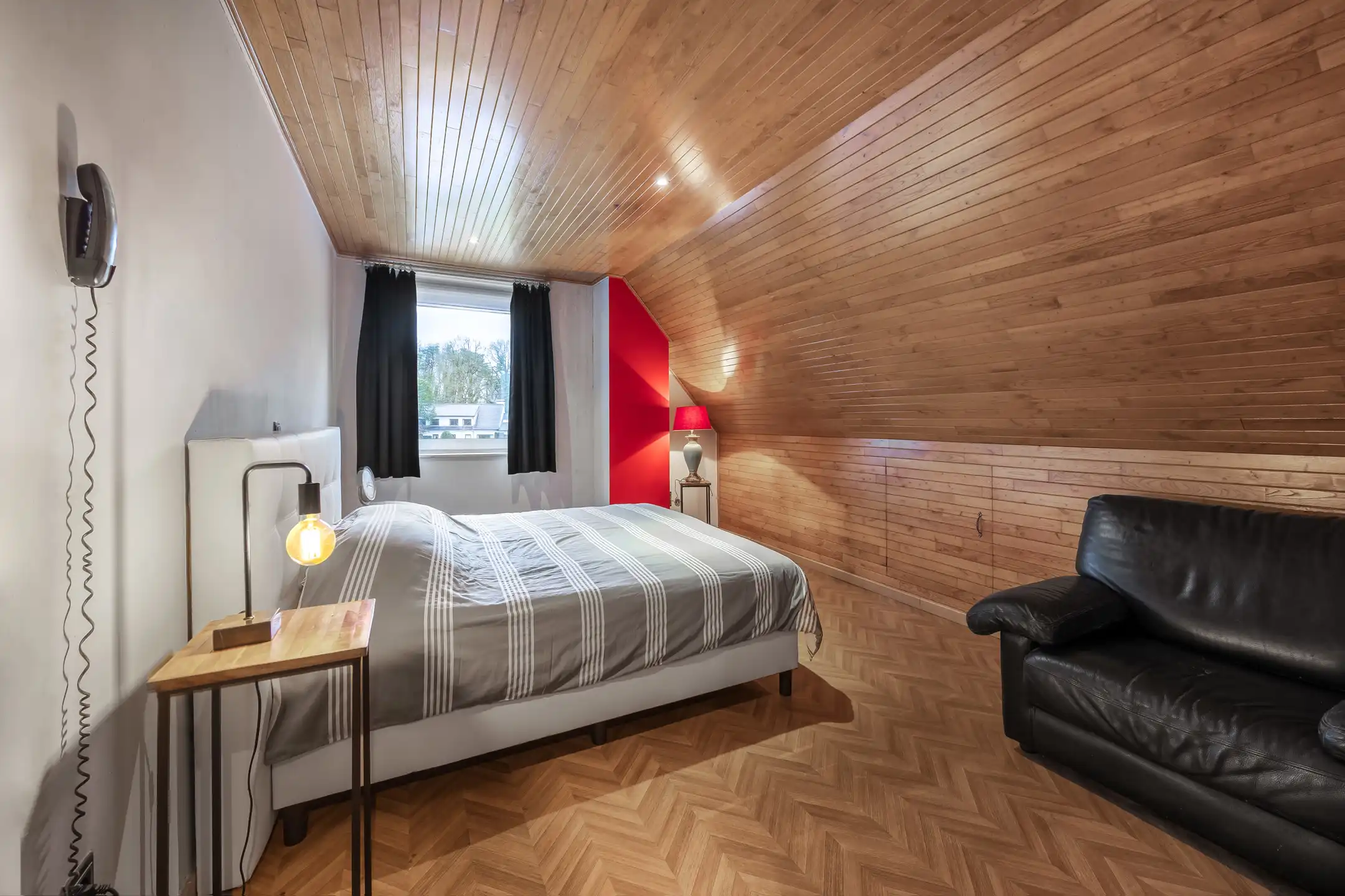 Ruime en lichtrijke gezinswoning te koop in Zandhoven foto 13