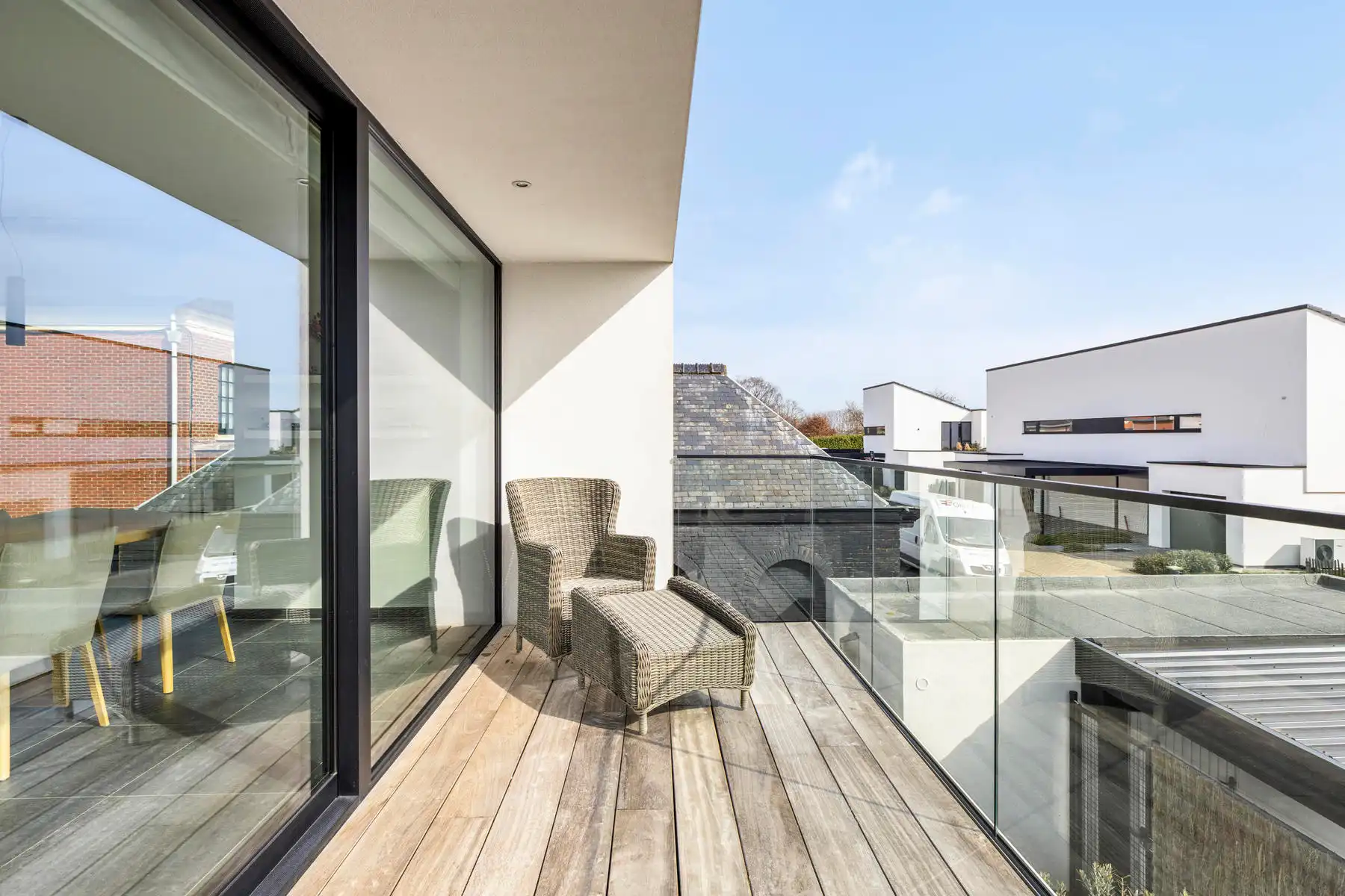 Modern recent appartement met 3 slaapkamers en groot terras  foto 24