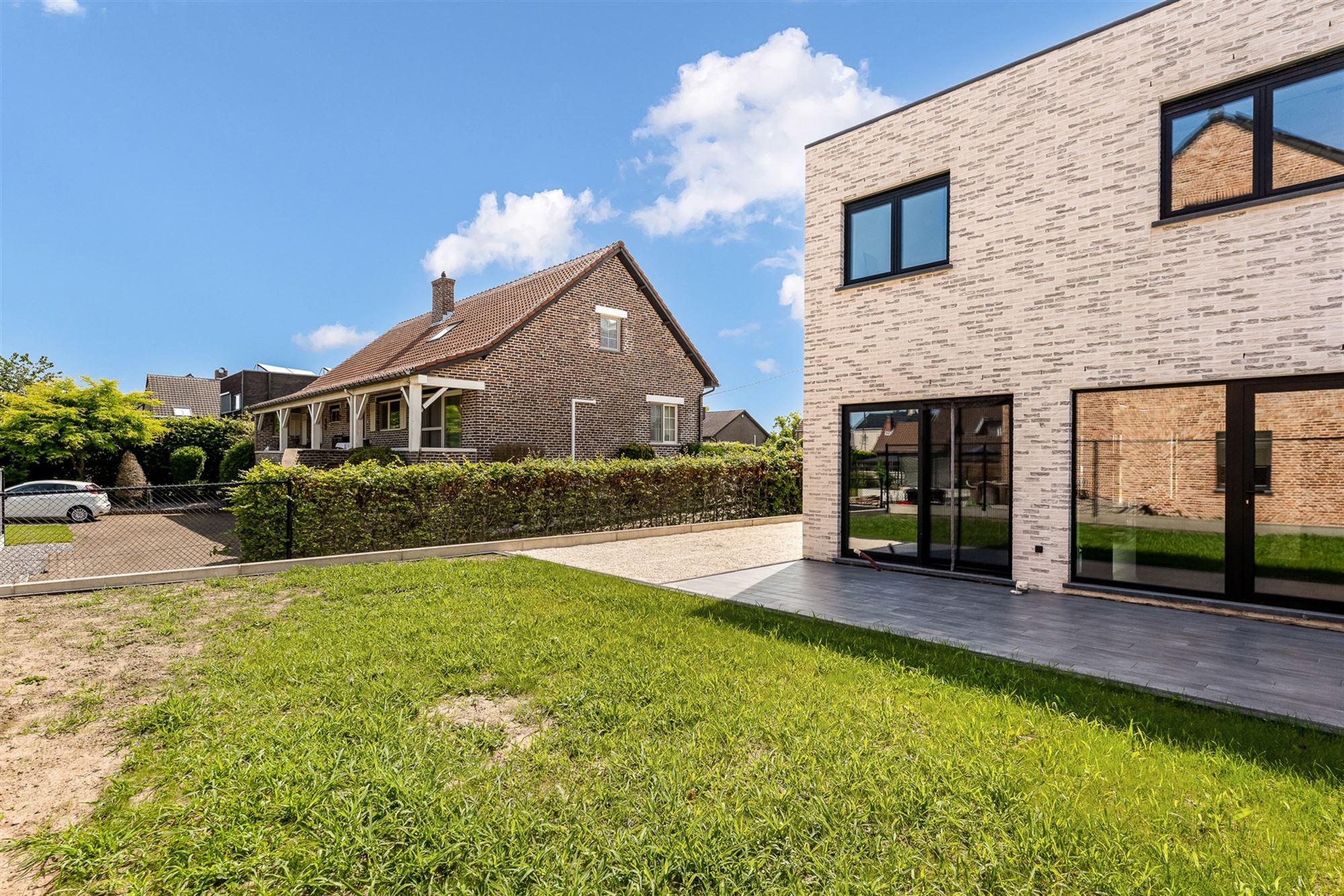 RECENTE WONING MET 3 SLAAPKAMERS EN KWALITATIEVE AFWERKING OP RUSTIGE LIGGING foto 26