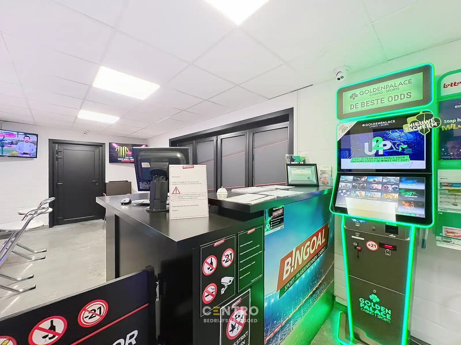 Handelspand TE KOOP in het centrum van Oudenburg + dagbladhandel DE KIOSK over te nemen ! foto 9