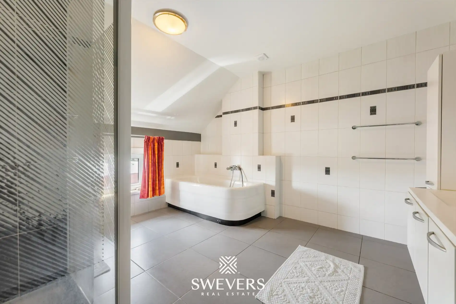 Triplex-appartement met drie slaapkamers en terras foto 9