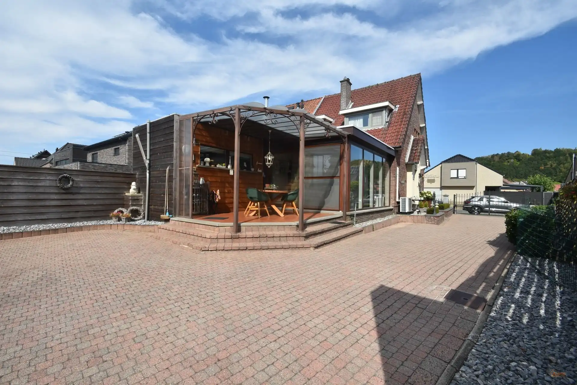 Gemengd gebouw foto 3