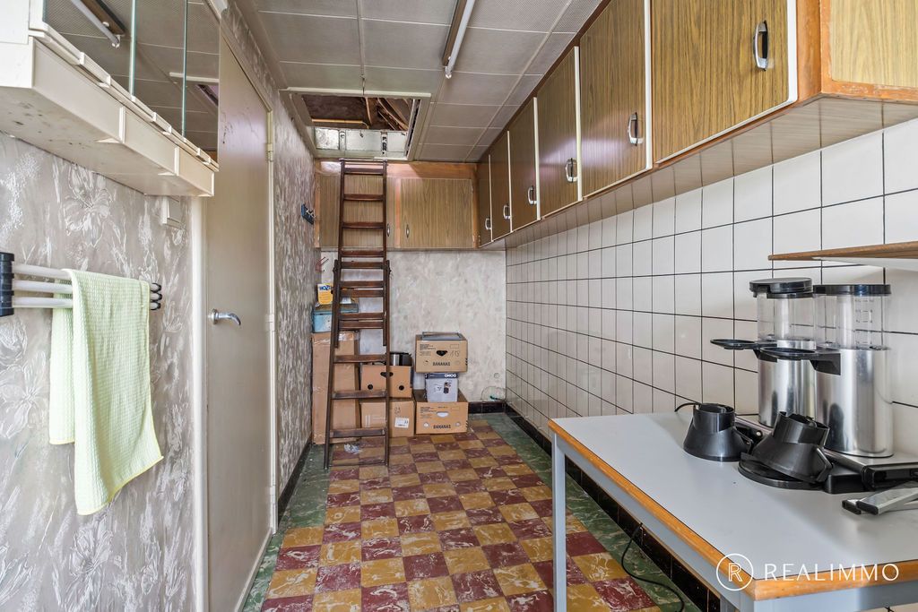 Landelijk gelegen renovatieproject te St-Denijs foto 6