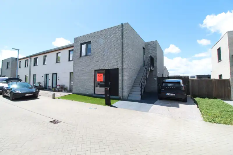 Appartement te huur Oude Oekensestraat 28a - 8800 Roeselare