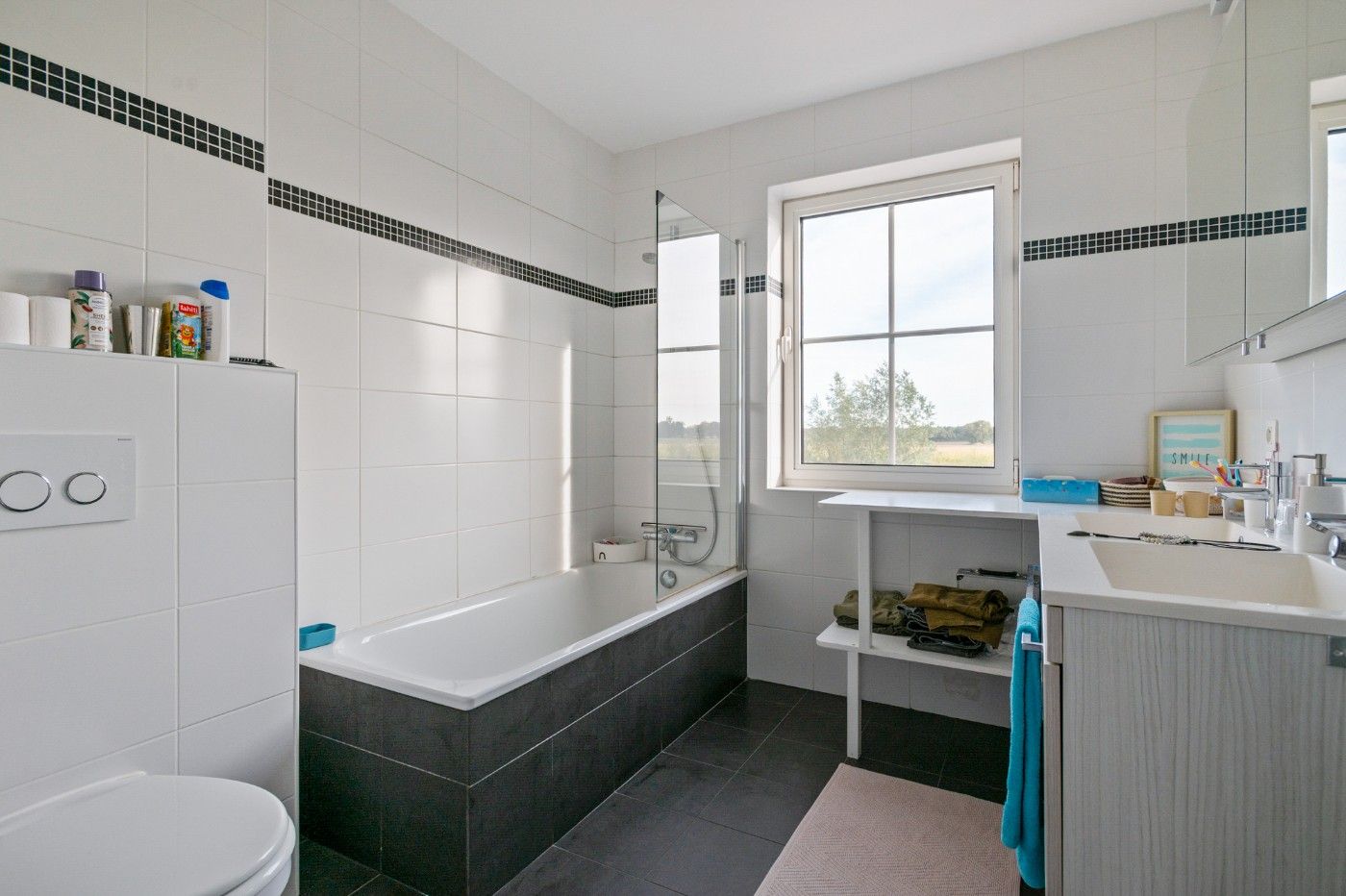 Recente HOB met 3 à 4 slpk., inpandige garage en toffe tuin foto 17